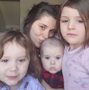 Meet your Posher, Kita